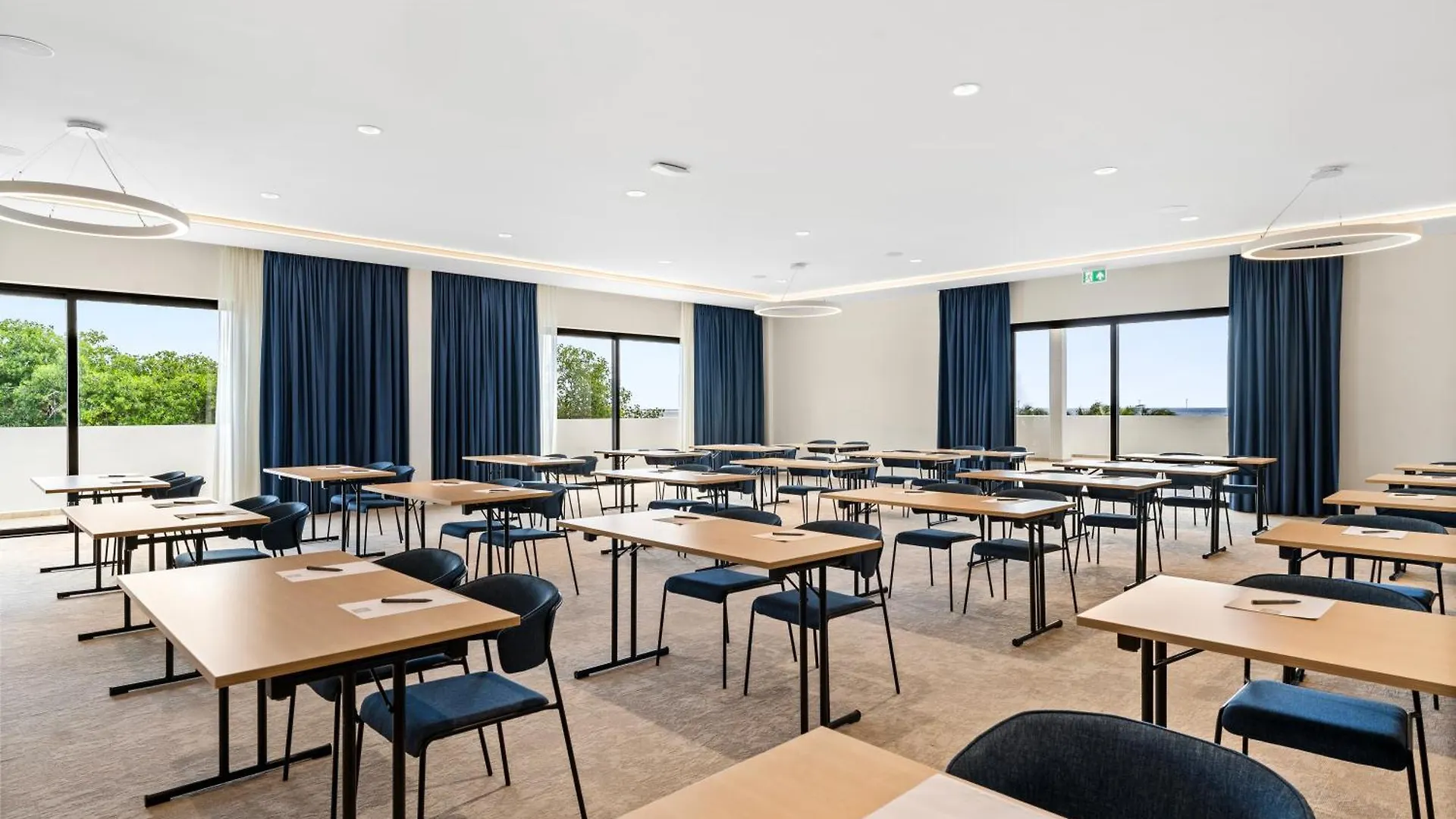 The Rif At Mangrove Beach Corendon All-Inclusive, Curio Willemstad Resort