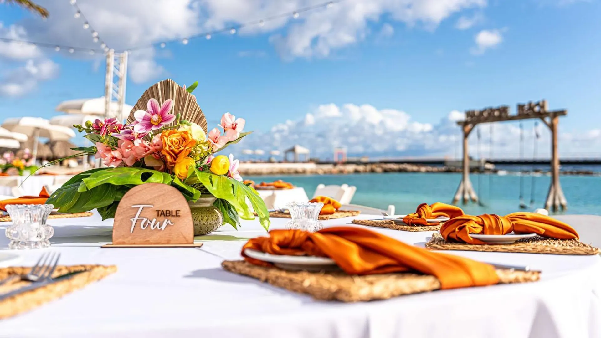 The Rif At Mangrove Beach Corendon All-Inclusive, Curio Willemstad 5*,  Curaçao