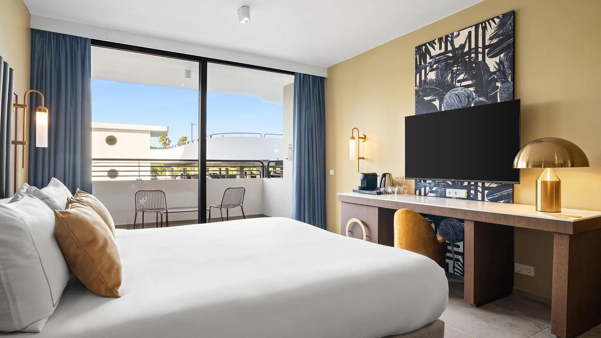 The Rif At Mangrove Beach Corendon All-Inclusive, Curio Willemstad