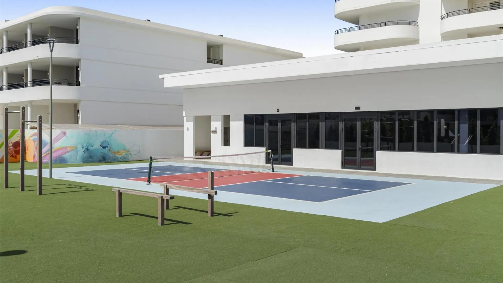 The Rif At Mangrove Beach Corendon Curacao All-Inclusive, Curio By Hilton Willemstad